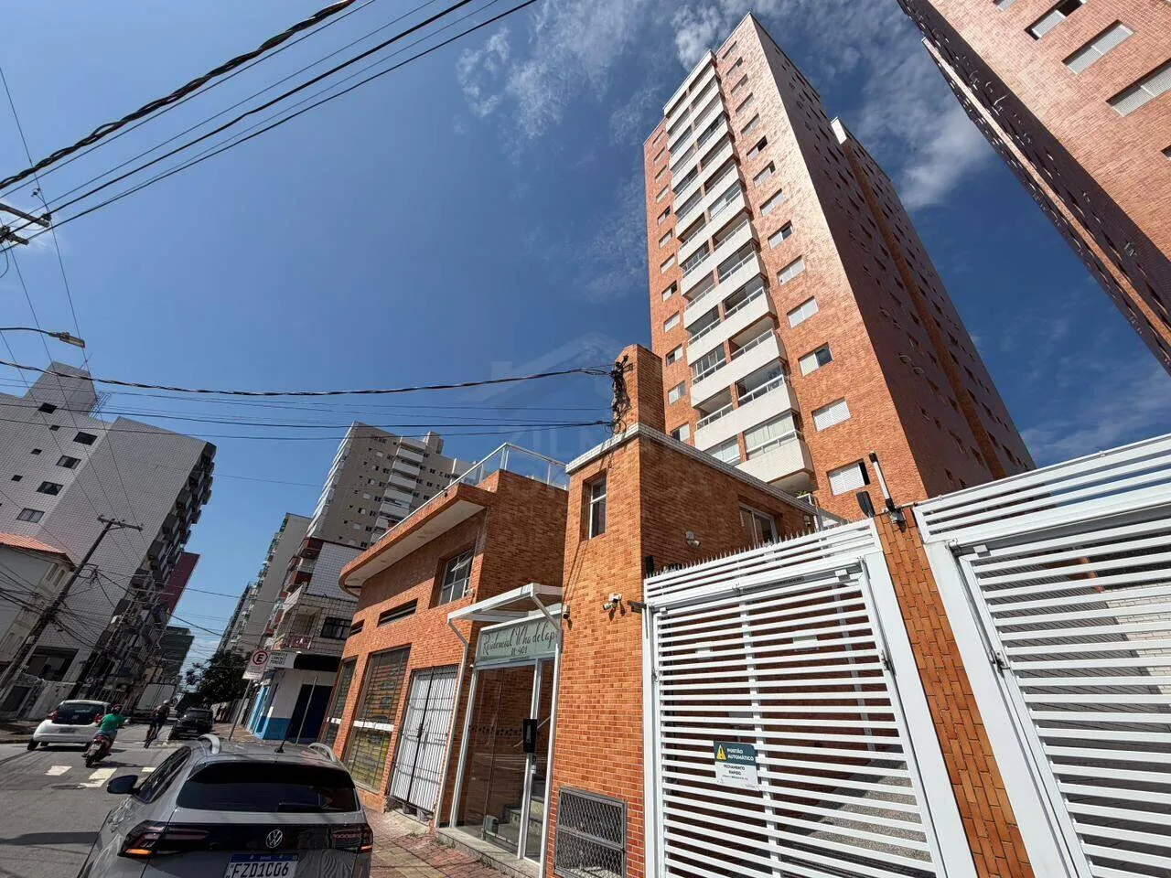 2 DORMITÓRIOS COM SUÍTE E VARANDA GOURMET NA OCIAN