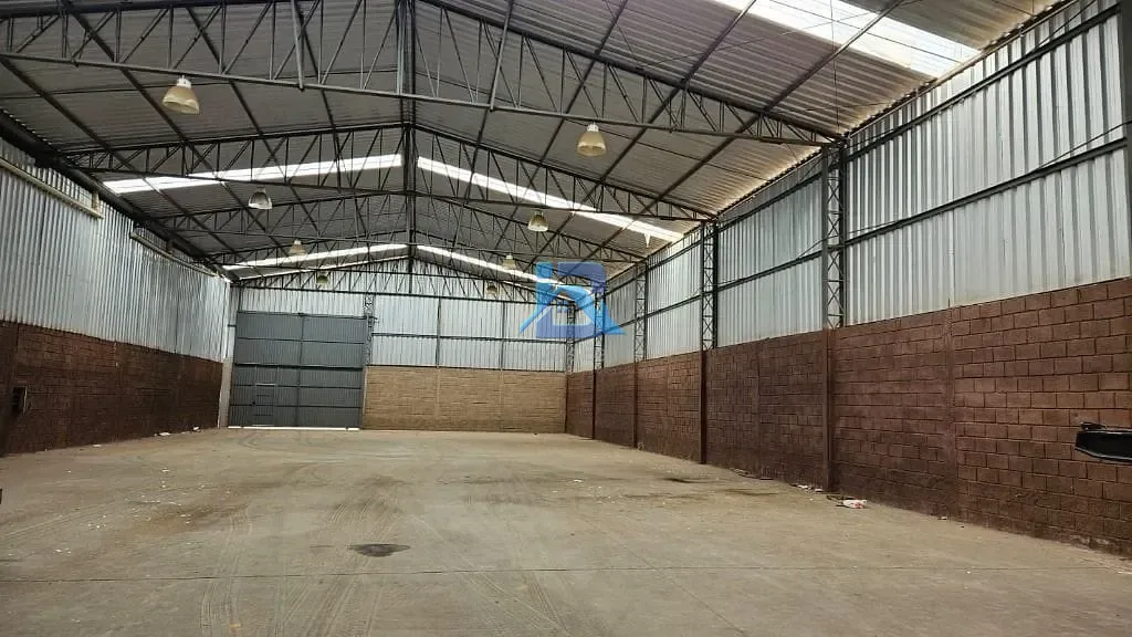 Aluguel de Galpão Industrial - 1000m² com Infraestrutura Completa - Itatiba/SP