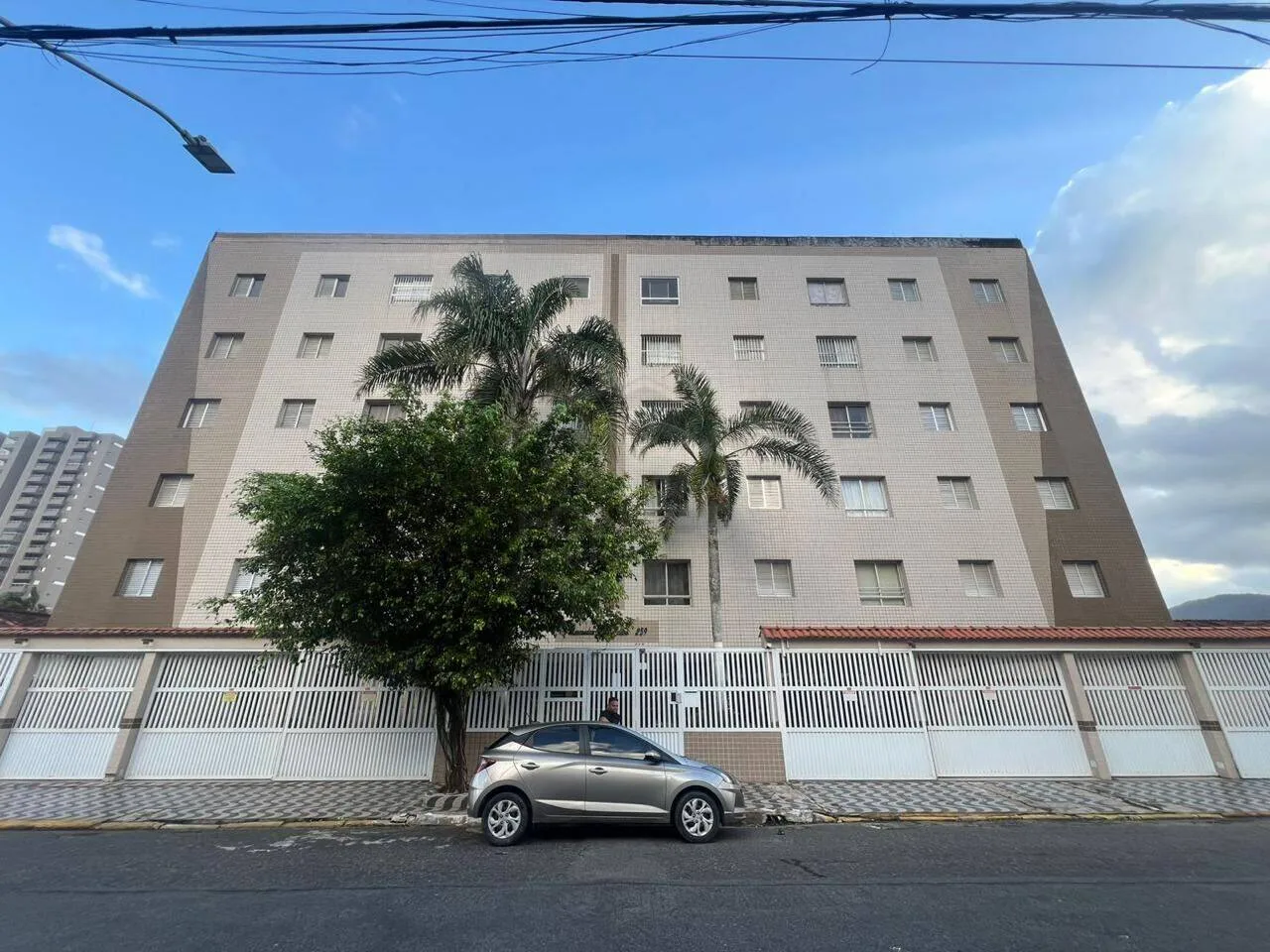 Apartamento a 200 Metros da Praia no Vila Caiçara!