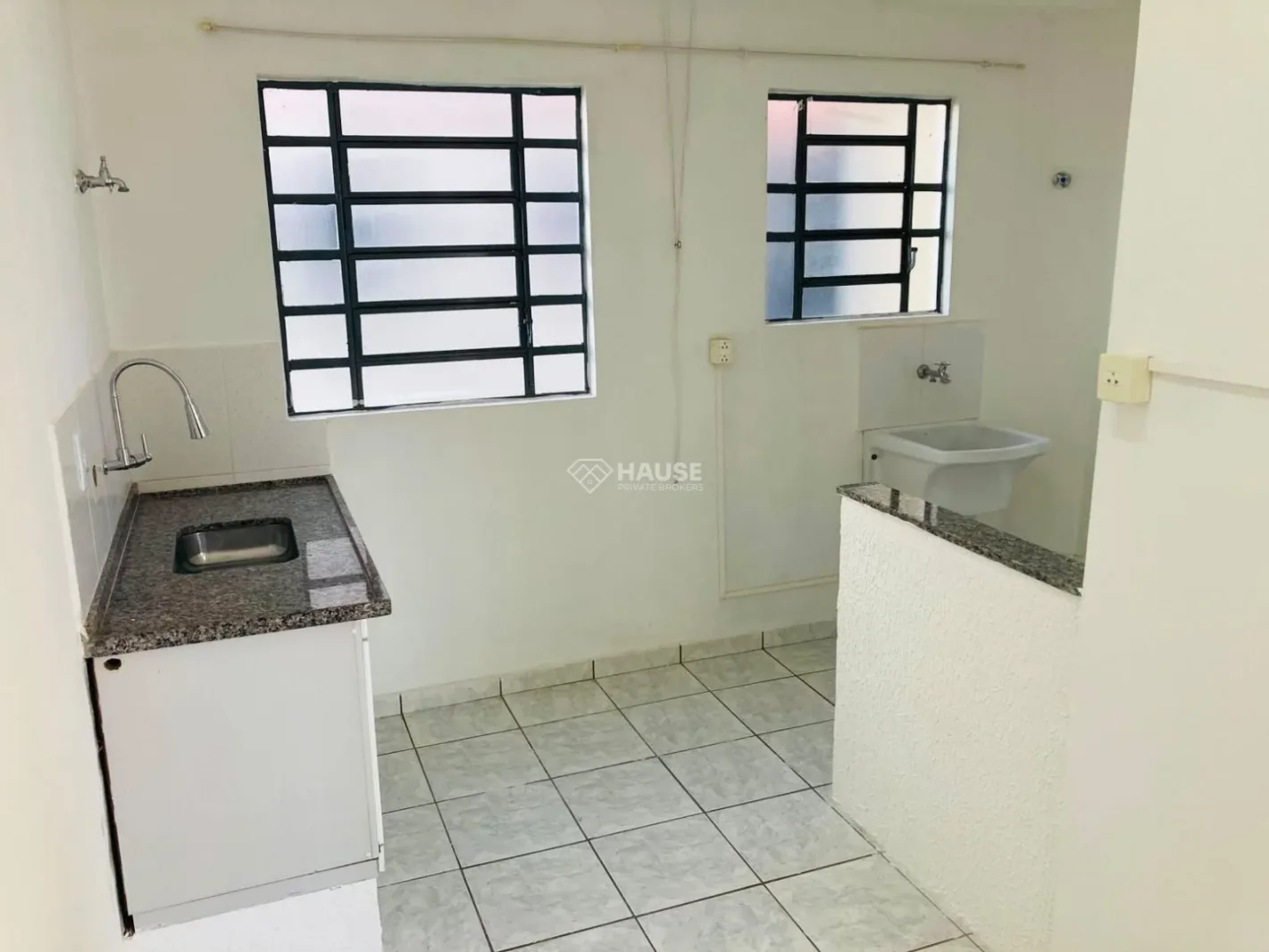 Apartamento à Venda no Beija-Flor Fase B em Itatiba – 3 Dormitórios | R$ 270 mil