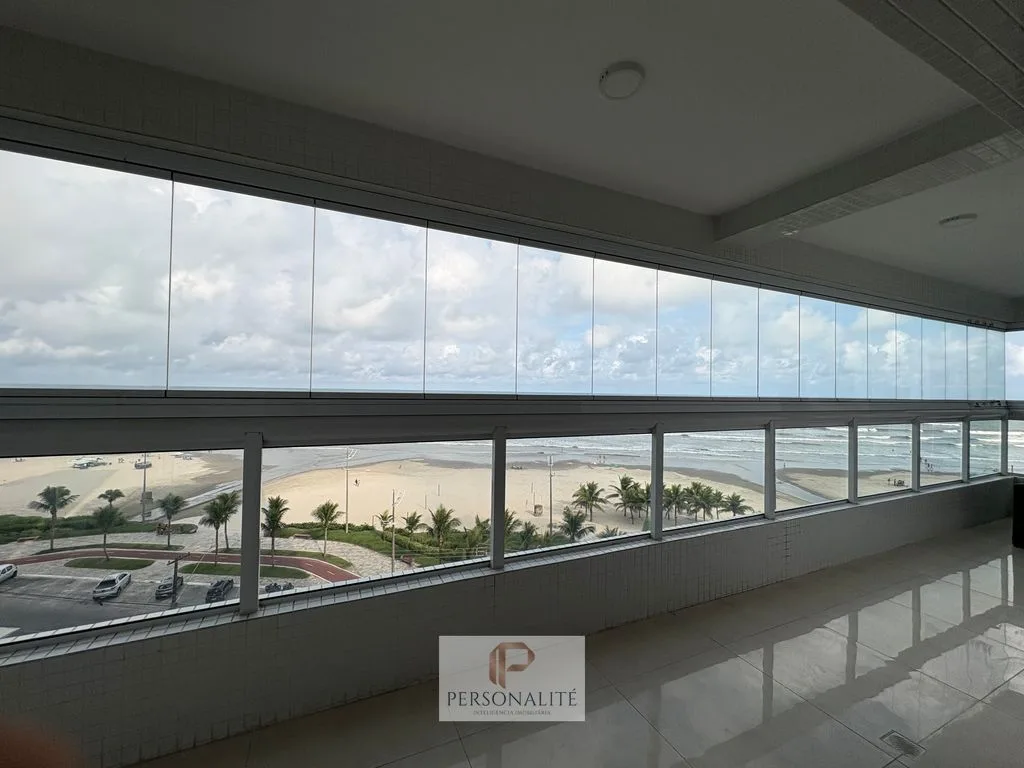 Apartamento à venda no Maracanã -vista total para o mar