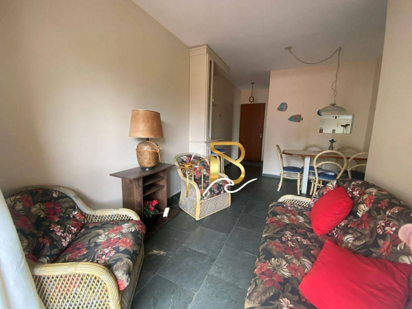 Apartamento com 2 dormitórios à venda, 60 m² por R$ 290.000 - Enseada Guaruja - Guarujá/SP
