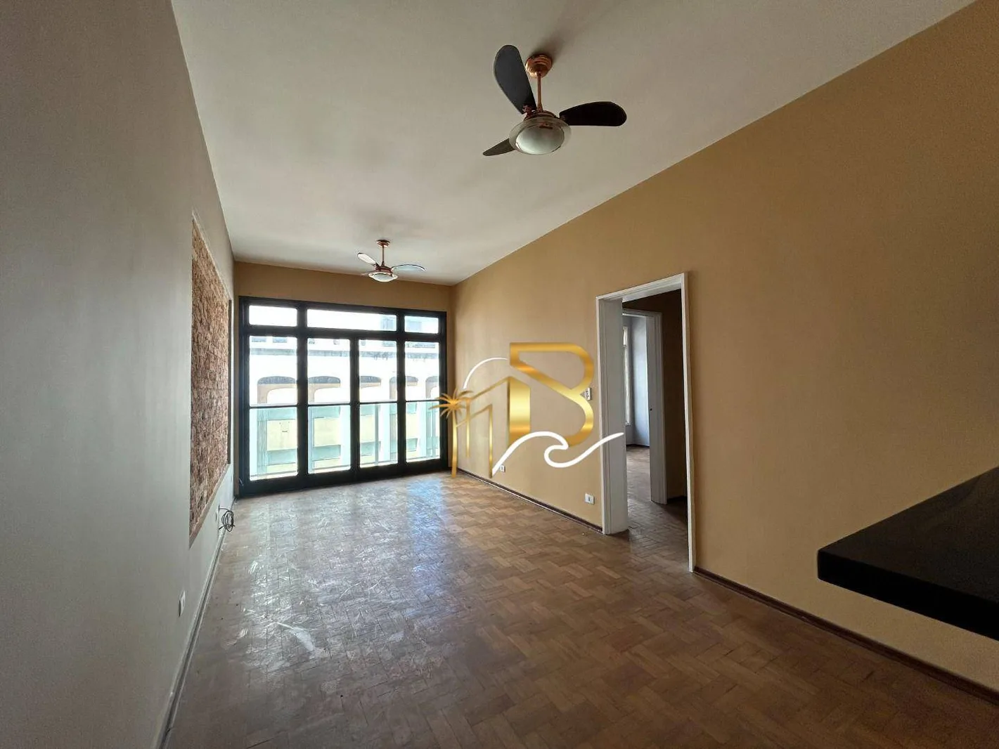 Apartamento com 2 dormitórios à venda, 83 m² por R$ 470.000 - Pitangueiras - Guarujá/SP