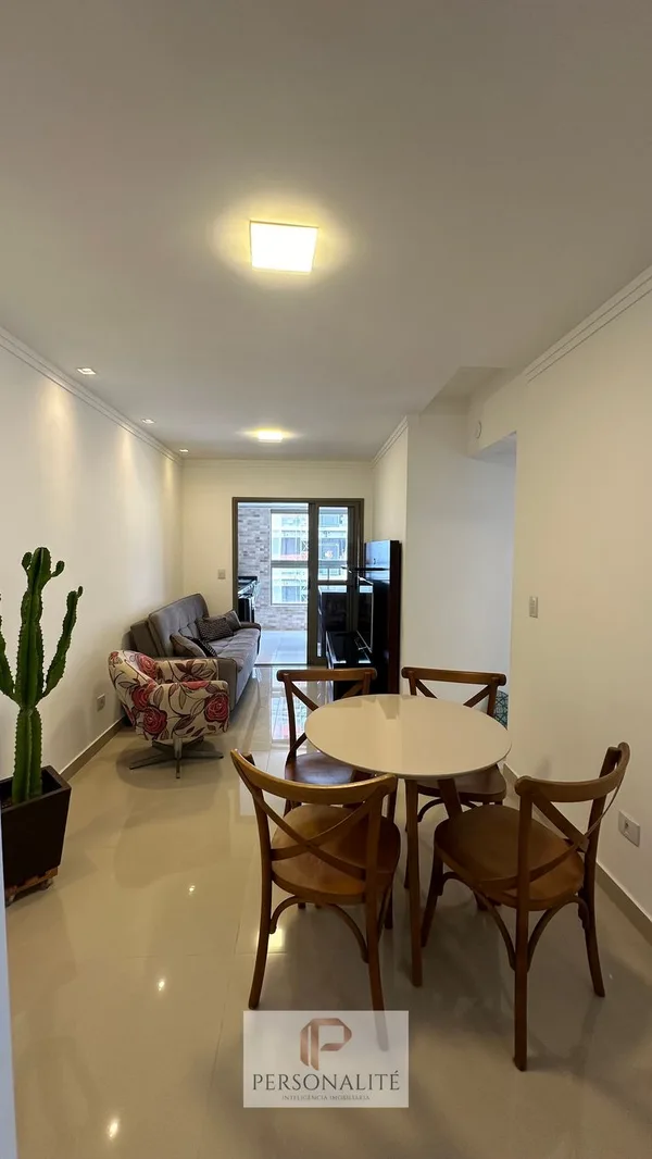 Apartamento com 2 dormitórios Canto do Forte!