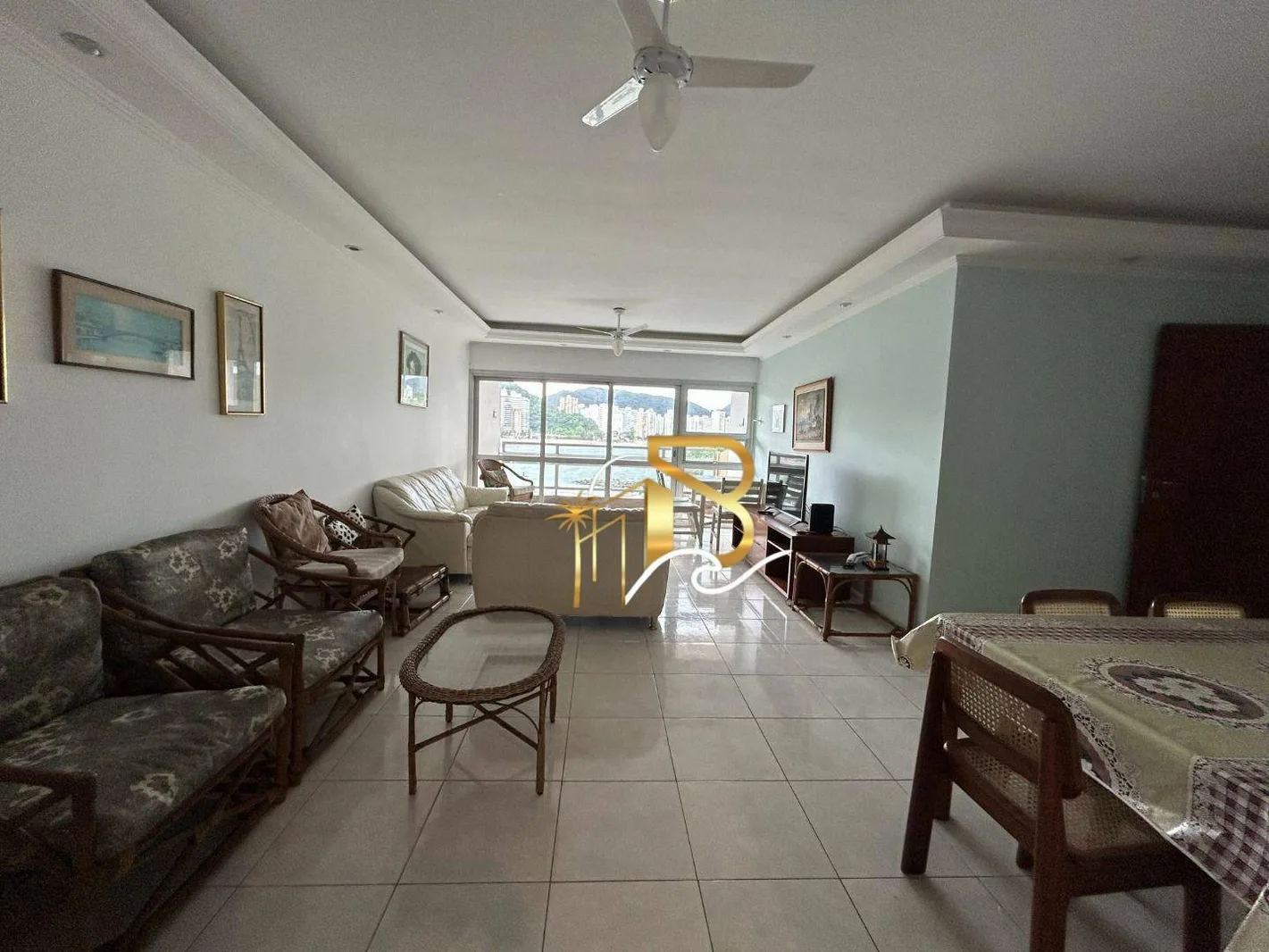 Apartamento com 3 dormitórios à venda, 160 m² por R$ 850.000 - Asturias - Guarujá/SP