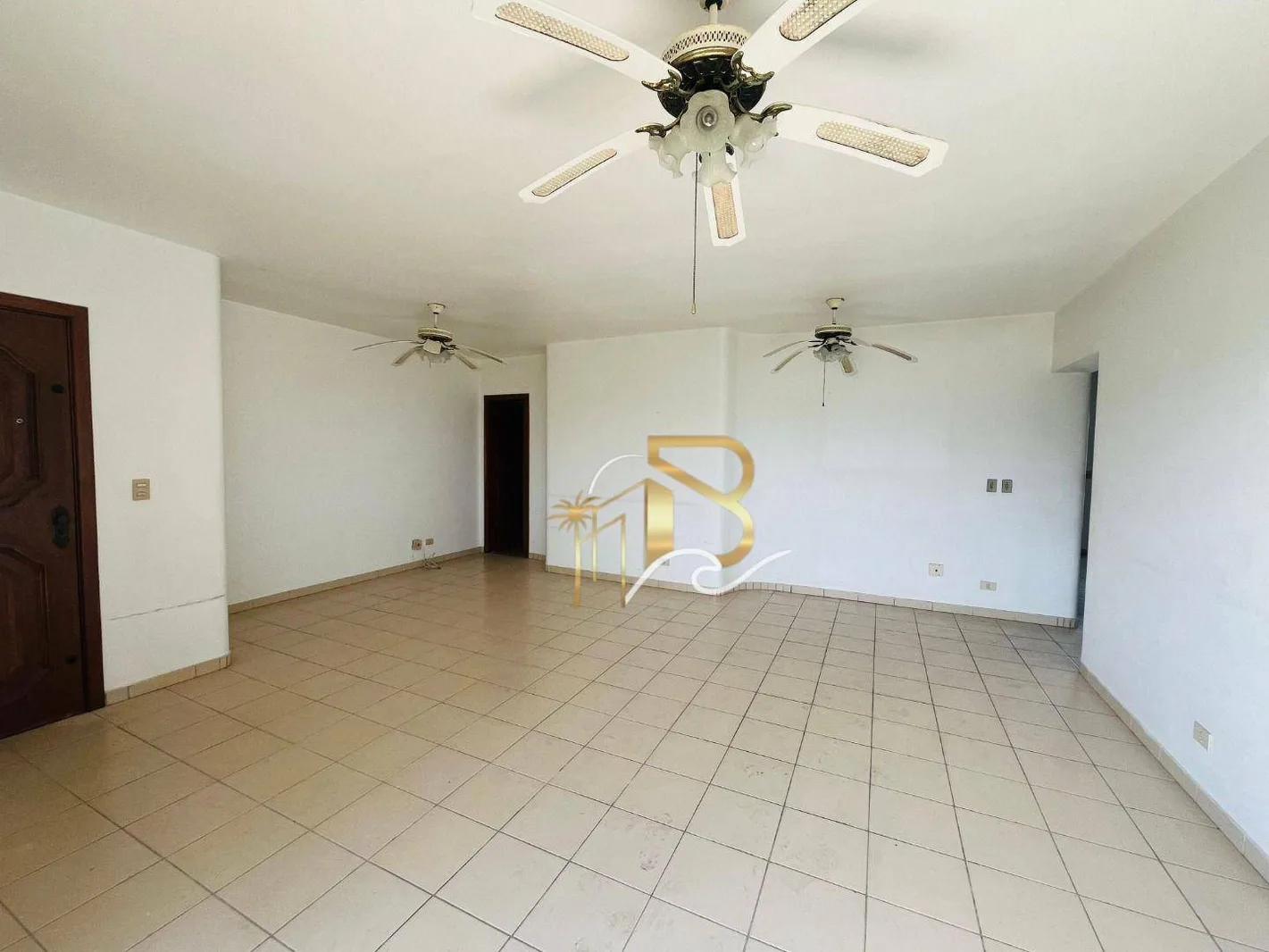 Apartamento com 3 dormitórios à venda, 214 m² por R$ 1.000.010,00 - Praia do Tombo - Guarujá/SP