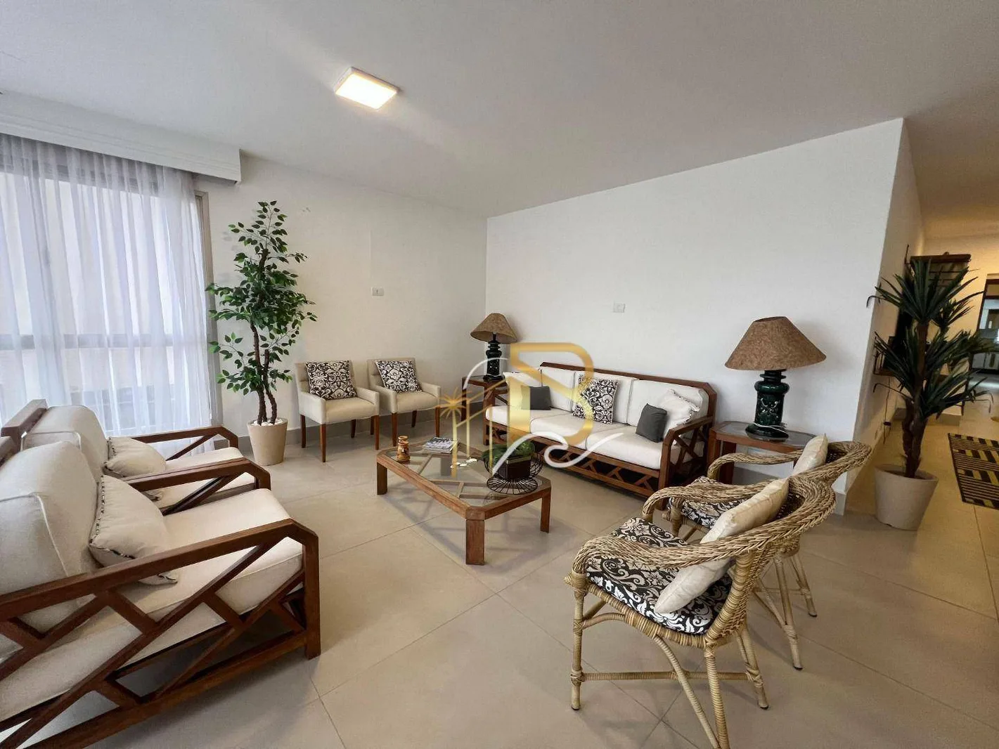 Apartamento com 3 dormitórios à venda, 294 m² por R$ 1.800.000,00 - Astúrias - Guarujá/SP
