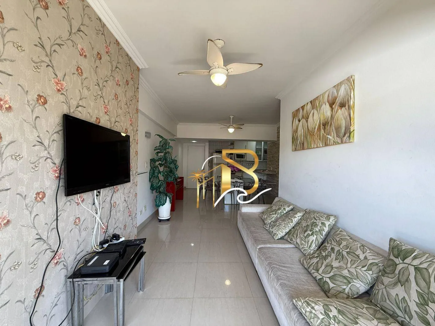 Apartamento com 3 dormitórios à venda, 93 m² por R$ 690.000,00 - Praia da Enseada - Guarujá/SP