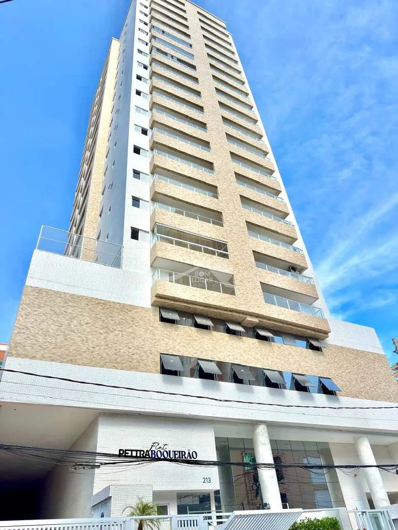Apartamento em Boqueirão
