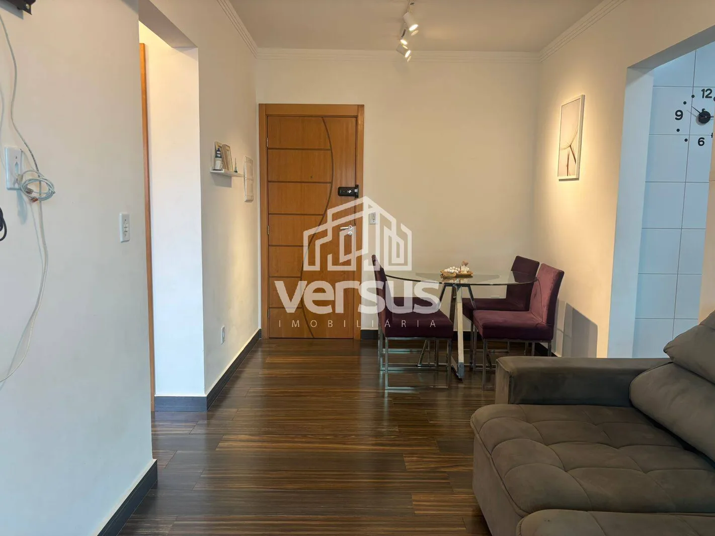 Apartamento Guilhermina R$460 MIL
