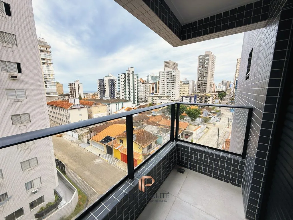 Apartamento Novo à Venda – 2 Dormitórios | 300 metros da Praia