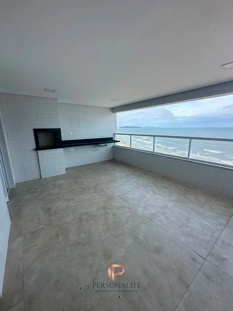 Apto 3 Dorm[3 suites] - Varanda Gourmet - 128m - 3 Vagas de Garagem - Frente Mar