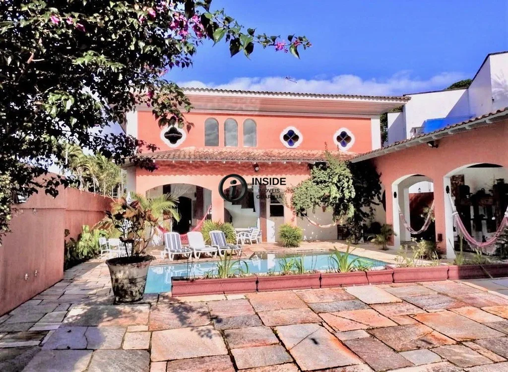 Casa à venda com 6 quartos na praia do Pernambuco
