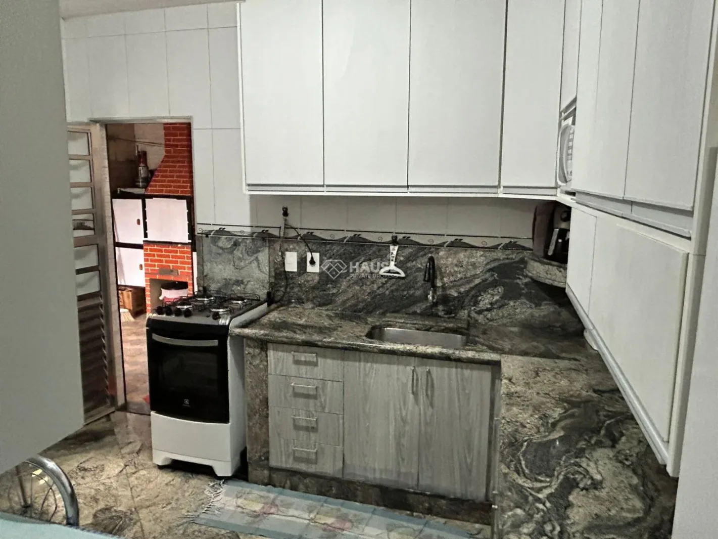 Casa à venda no Jardim Esplanada em Itatiba – 2 dormitórios, churrasqueira e 2 vagas | R$ 359.000