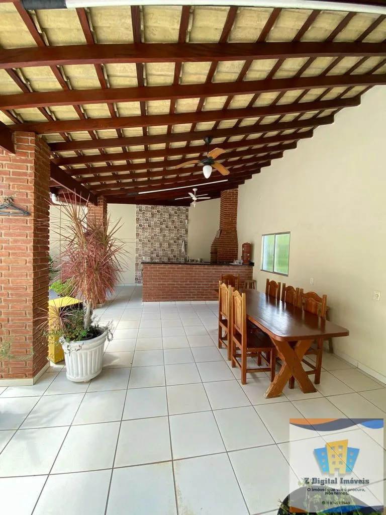 Casa Ampla à Venda no Bairro Novo Cruzeiro – Itatiba/SP