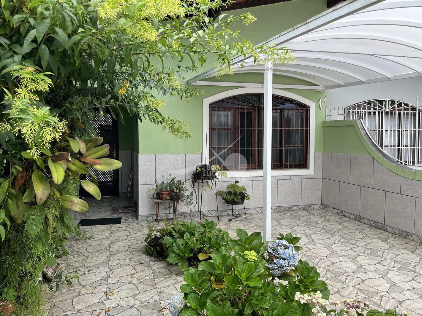 Casa com 2 quartos, Flórida, Praia Grande - R$ 420 mil, Cod: 12682