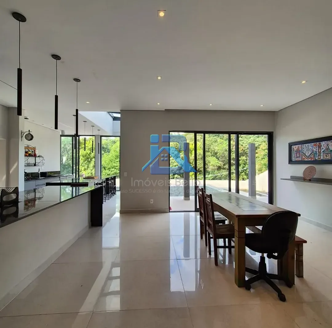 Casa com 3 dormitórios à venda, 263 m² por R$ 2.400.000,00 - Condomínio Reserva Santa Rosa - Itatib