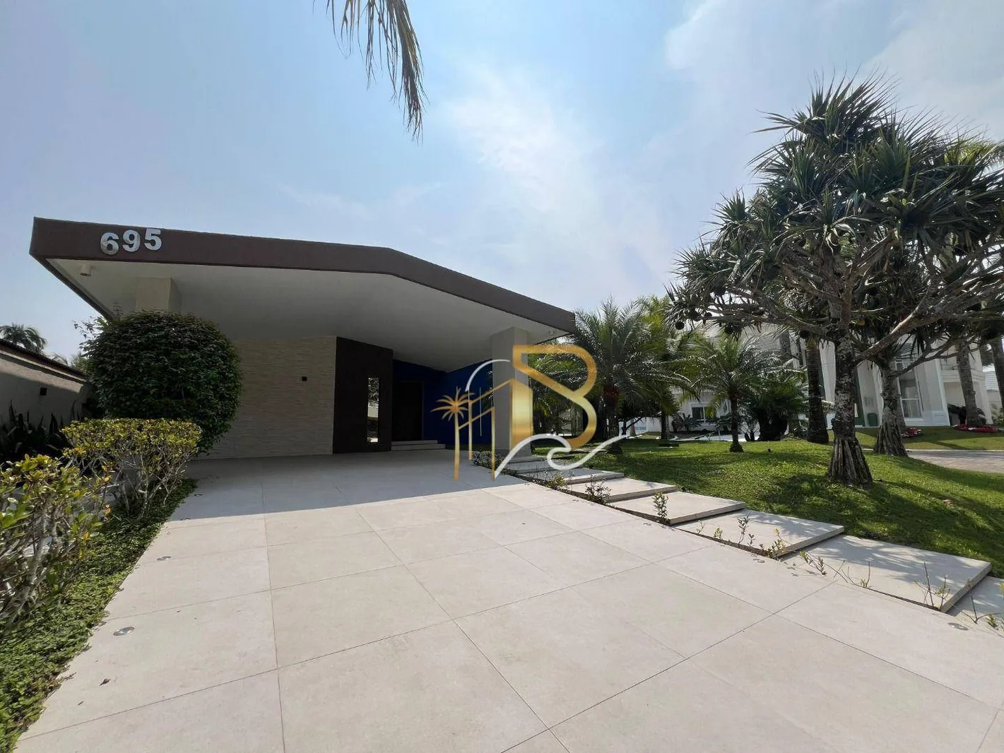 Casa com 6 dormitórios à venda, 600 m² por R$ 4.600.000 - Acapulco - Guarujá/SP