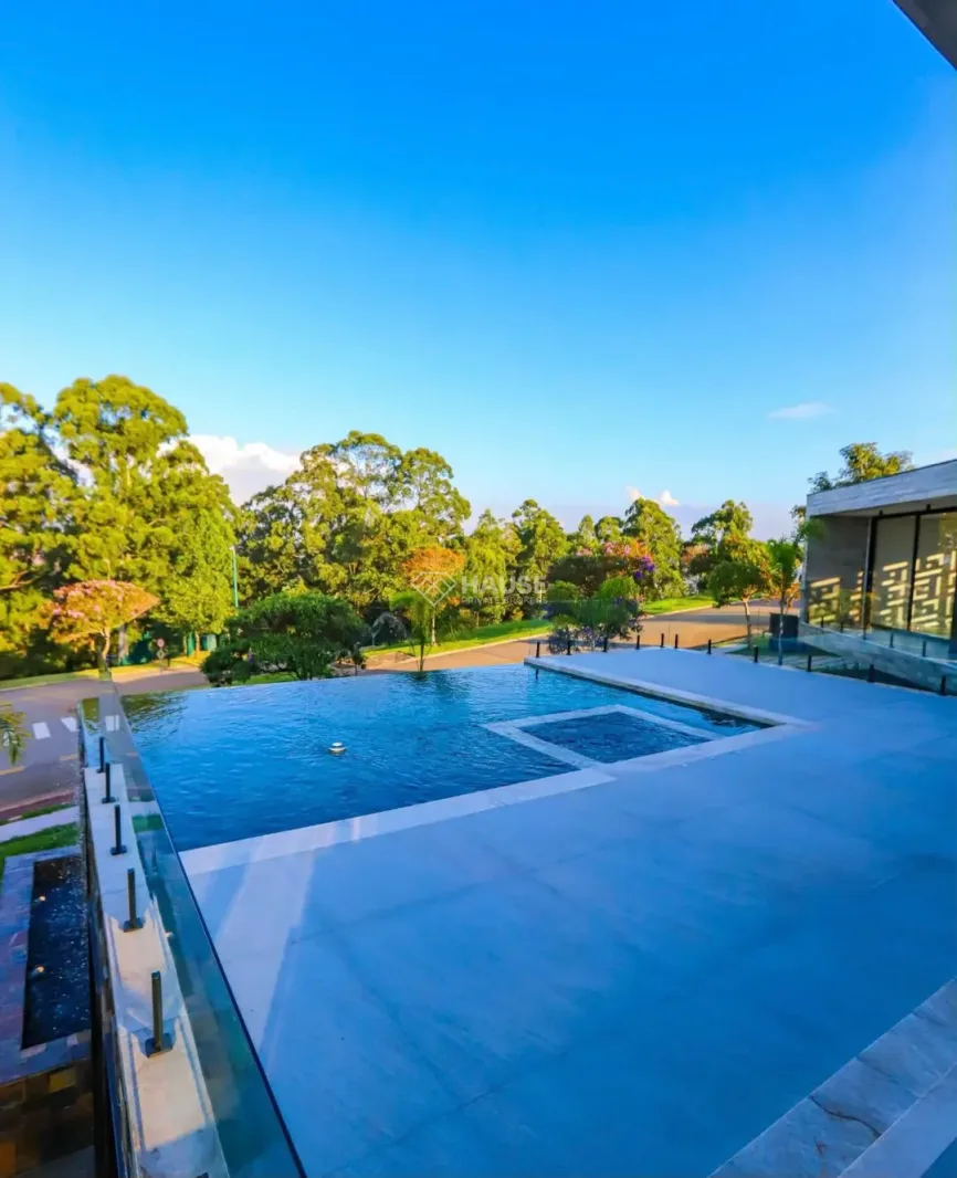 Casa de Luxo à Venda no Condomínio Fazenda Dona Carolina em Itatiba/SP | 603m² | 5 Suítes