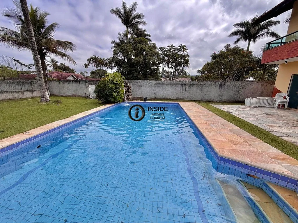 Casa para venda e locação com 3 quartos