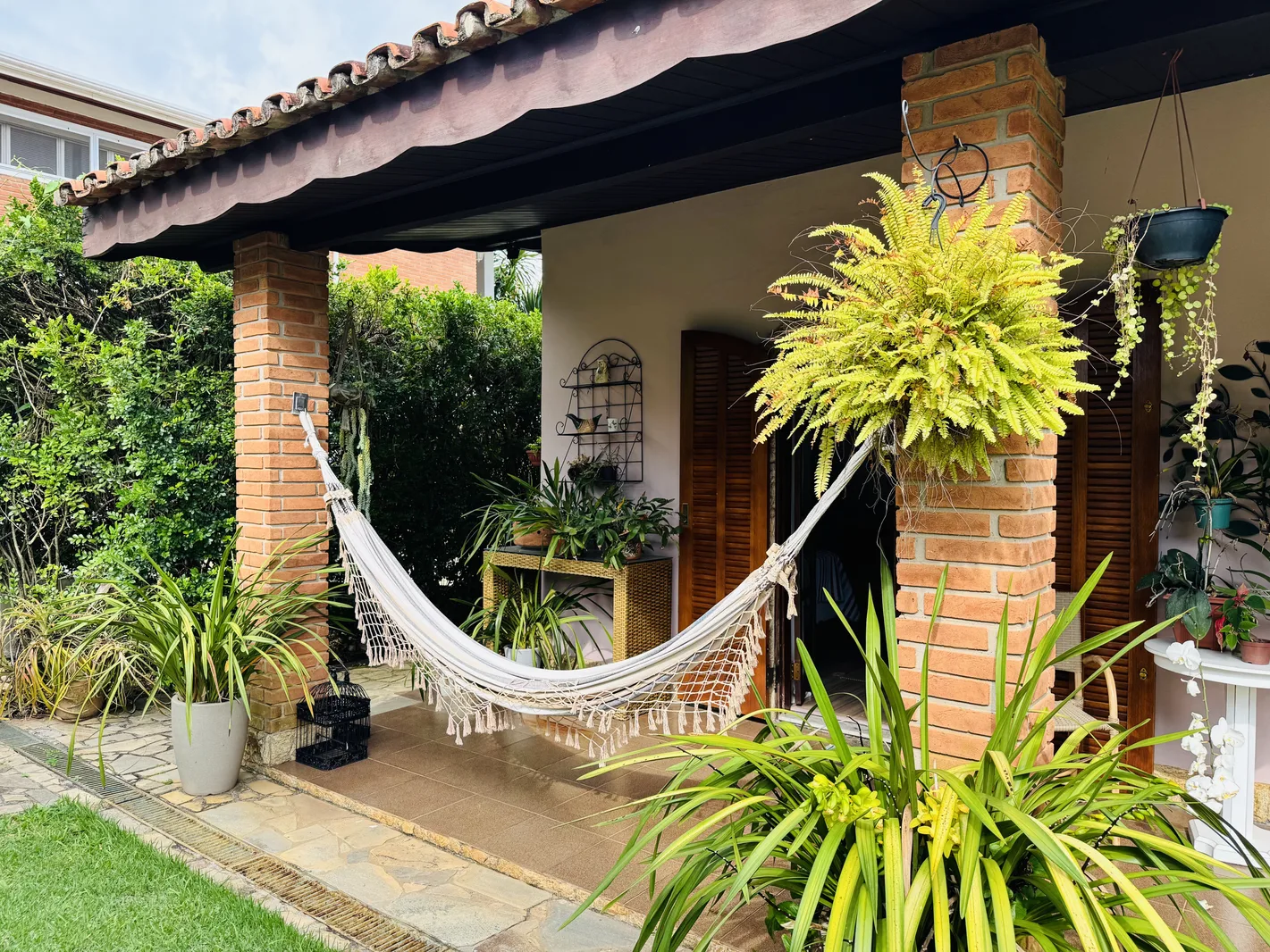 Casa térrea 2 suítes com piscina e sauna - Parque das Laranjeiras - Itatiba/SP