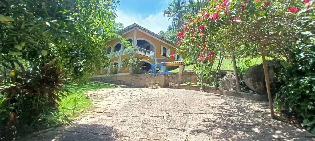 Chácara com 4 dormitórios para alugar, 2.500 m² - Itatiba/SP