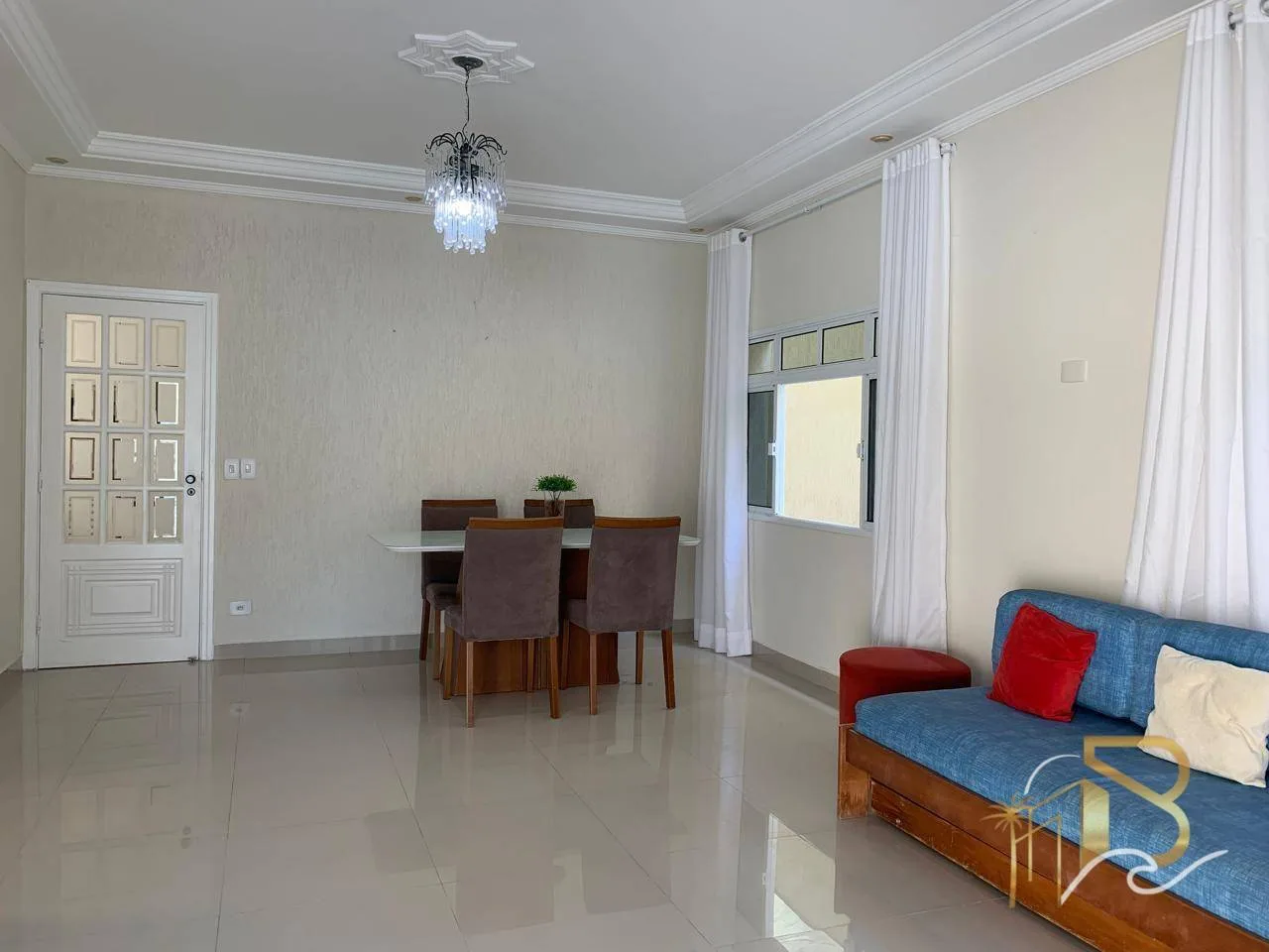 Sobrado com 4 dormitórios à venda, 214 m² por R$ 1.800.000,00 - Tombo - Guarujá/SP
