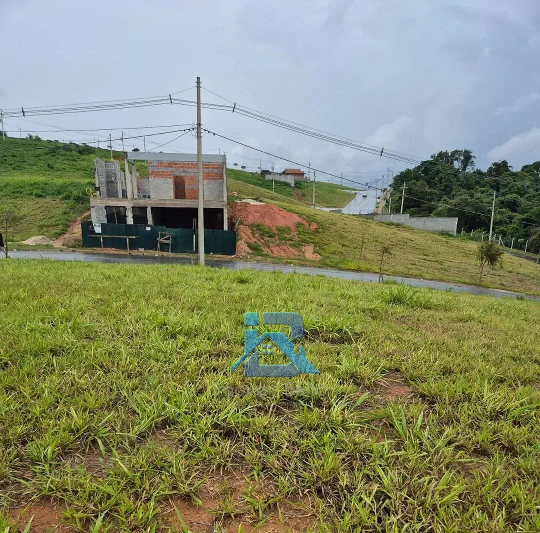 Terreno à venda, 250m², Jardim Alto de Santa Cruz, Itatiba, SP