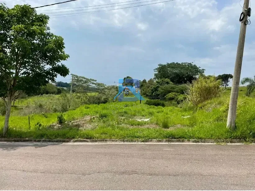 Terreno à venda, 288m², Villaggio Fosuzzi, Itatiba, SP
