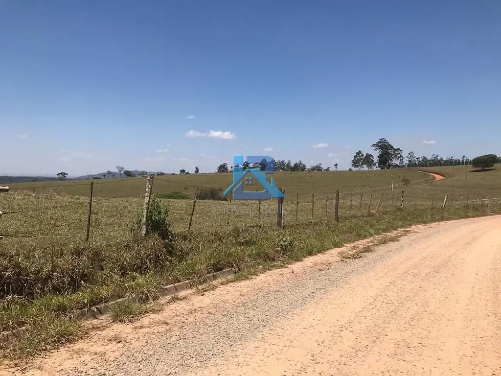 Terreno à venda, 3540 m² por R$ 381.600,00 - Chácara San Martin I - Itatiba/SP