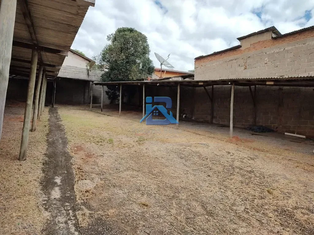 Terreno à venda, 356 m² por R$ 290.000,00 - Bairro do Engenho - Itatiba/SP